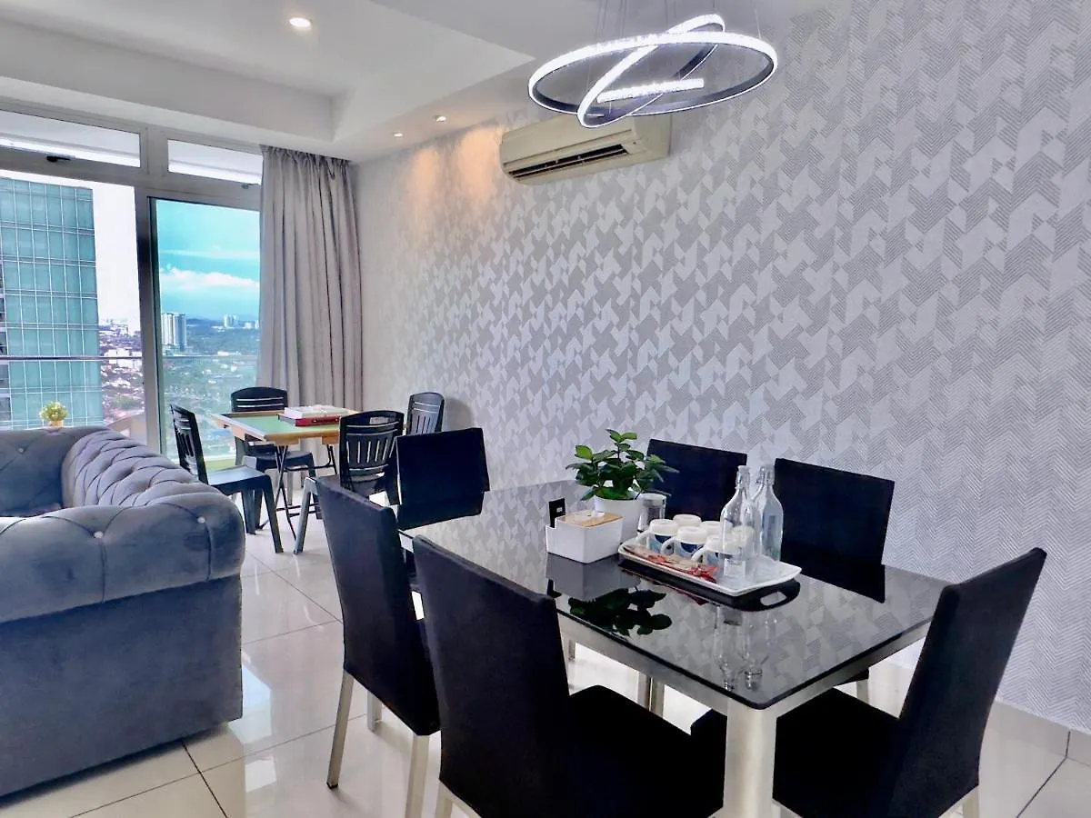 Ksl Citymall 15-20Pax 4B4B Privatelift-Smarttv70Inch-Netflix Johor Bahru Apartment