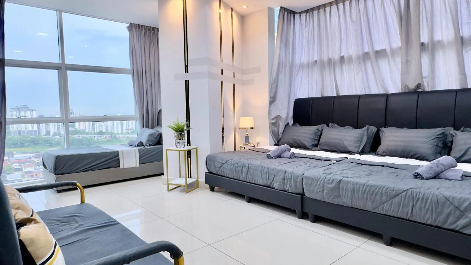 Ksl Citymall 15-20Pax 4B4B Privatelift-Smarttv70Inch-Netflix Johor Bahru Apartment