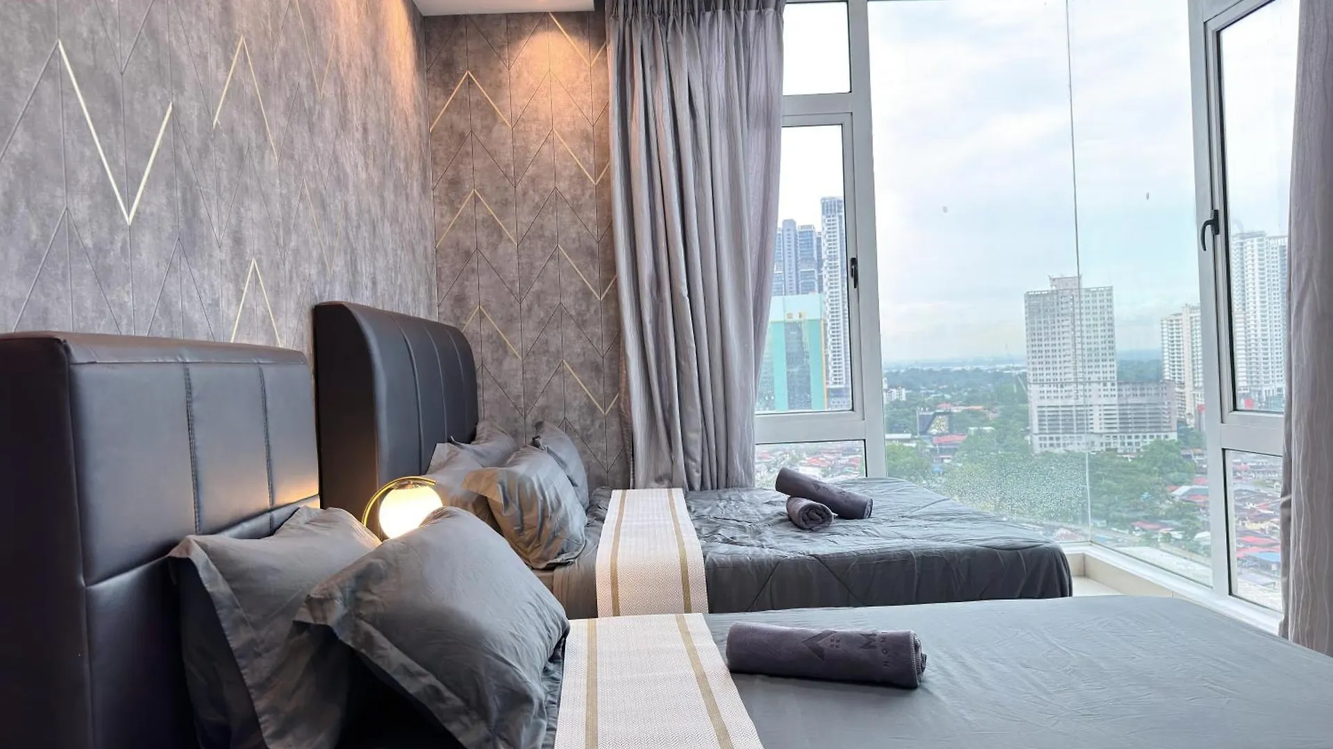 Ksl Citymall 15-20Pax 4B4B Privatelift-Smarttv70Inch-Netflix Johor Bahru 0*,  Malaysia