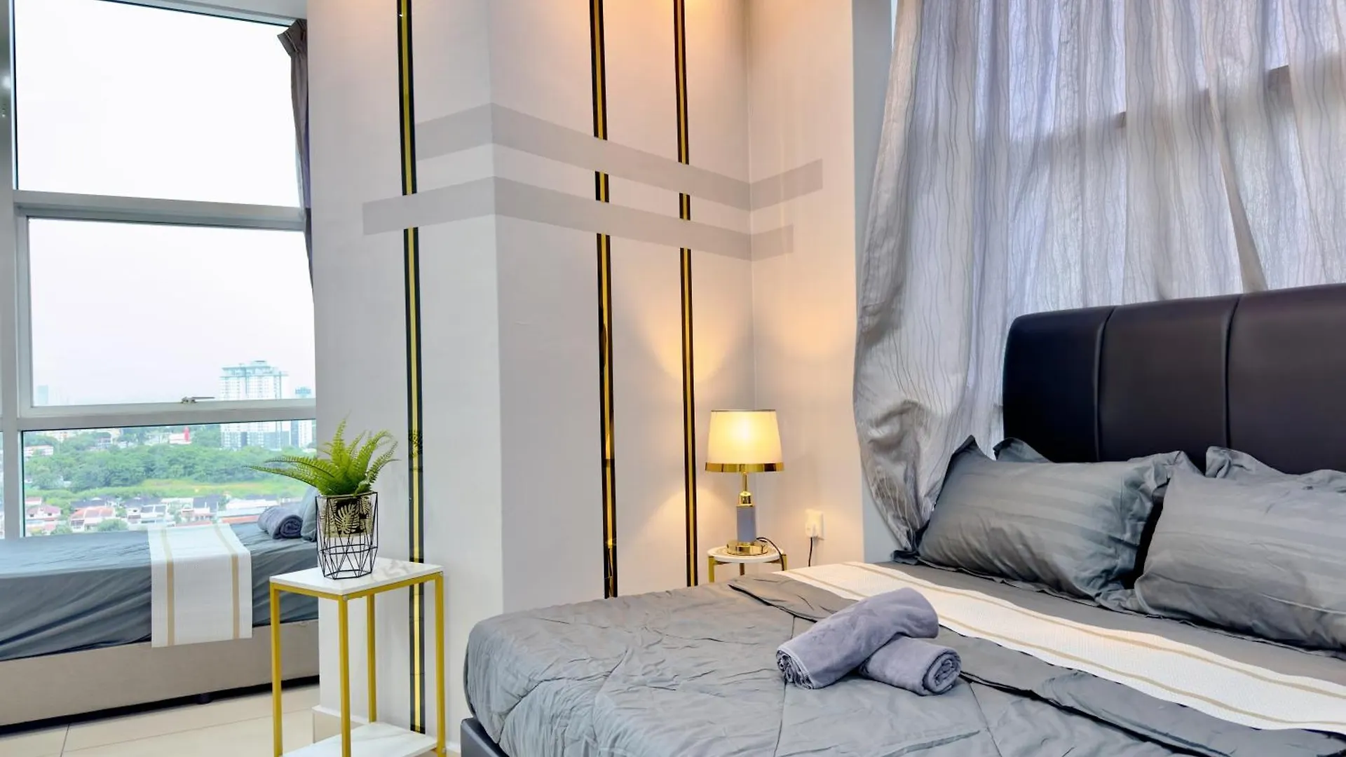 Ksl Citymall 15-20Pax 4B4B Privatelift-Smarttv70Inch-Netflix Johor Bahru Apartment